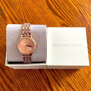 Michaels Kors watch brand new only worn once.